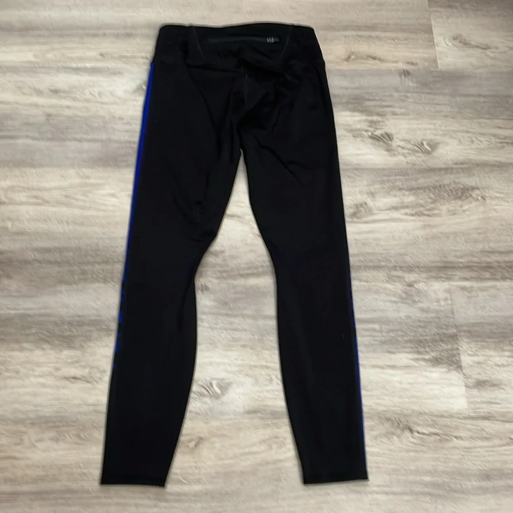 Athleta Black with Red, White & Blue Stripes Cropped Leggings Size XS